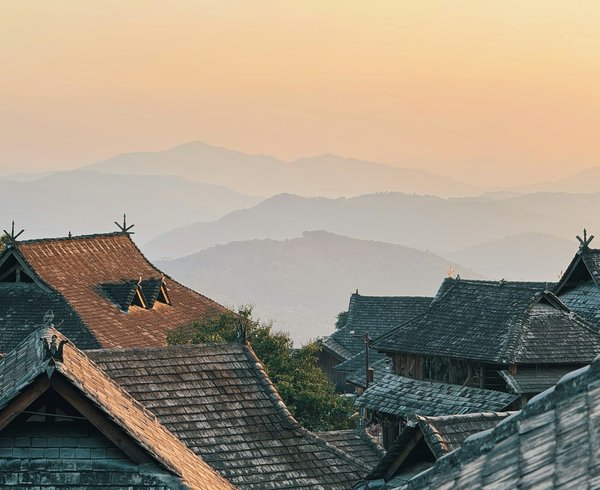 Où découvrir les techniques ancestrales de filature de soie en Chine ?